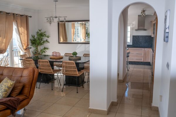 Costa Adeje – Villa Roque del Conde